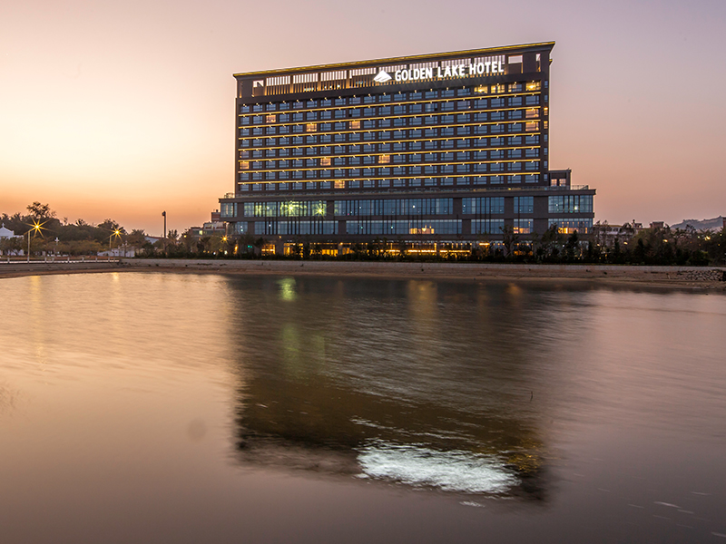 【探索城市小旅行】金門時光 五星金湖飯店清倉特賣會兩天一夜 銀髮專案機加酒3,999元起